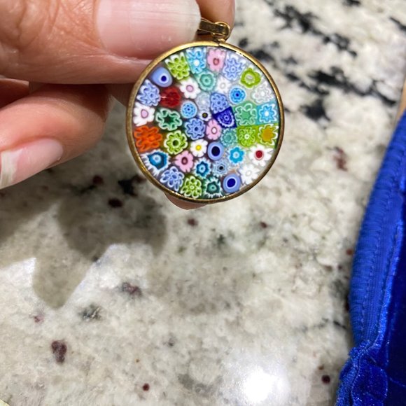 MultiColor Pendant - Picture 7 of 7